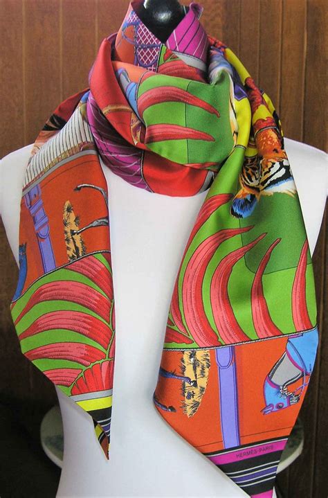 maxi twilly cut hermes|hermes twilly scarf price.